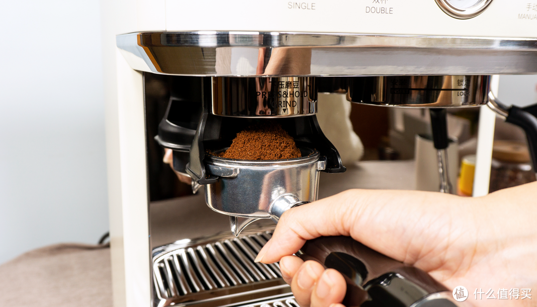 用“预支”100杯咖啡的费用，换回一台宜盾普EOS意式半自动咖啡机