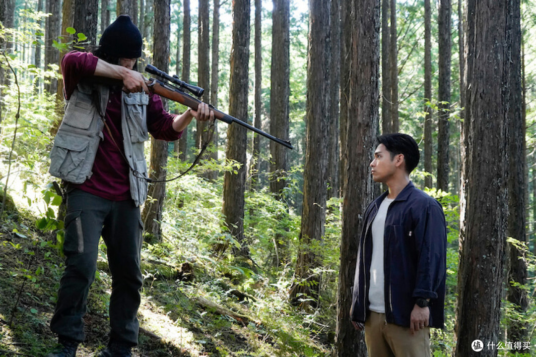 日剧《噬亡村》: 这部 Disney+ 惊悚悬疑线上日剧,带领观众陷入深不见底的血腥与疯狂!
