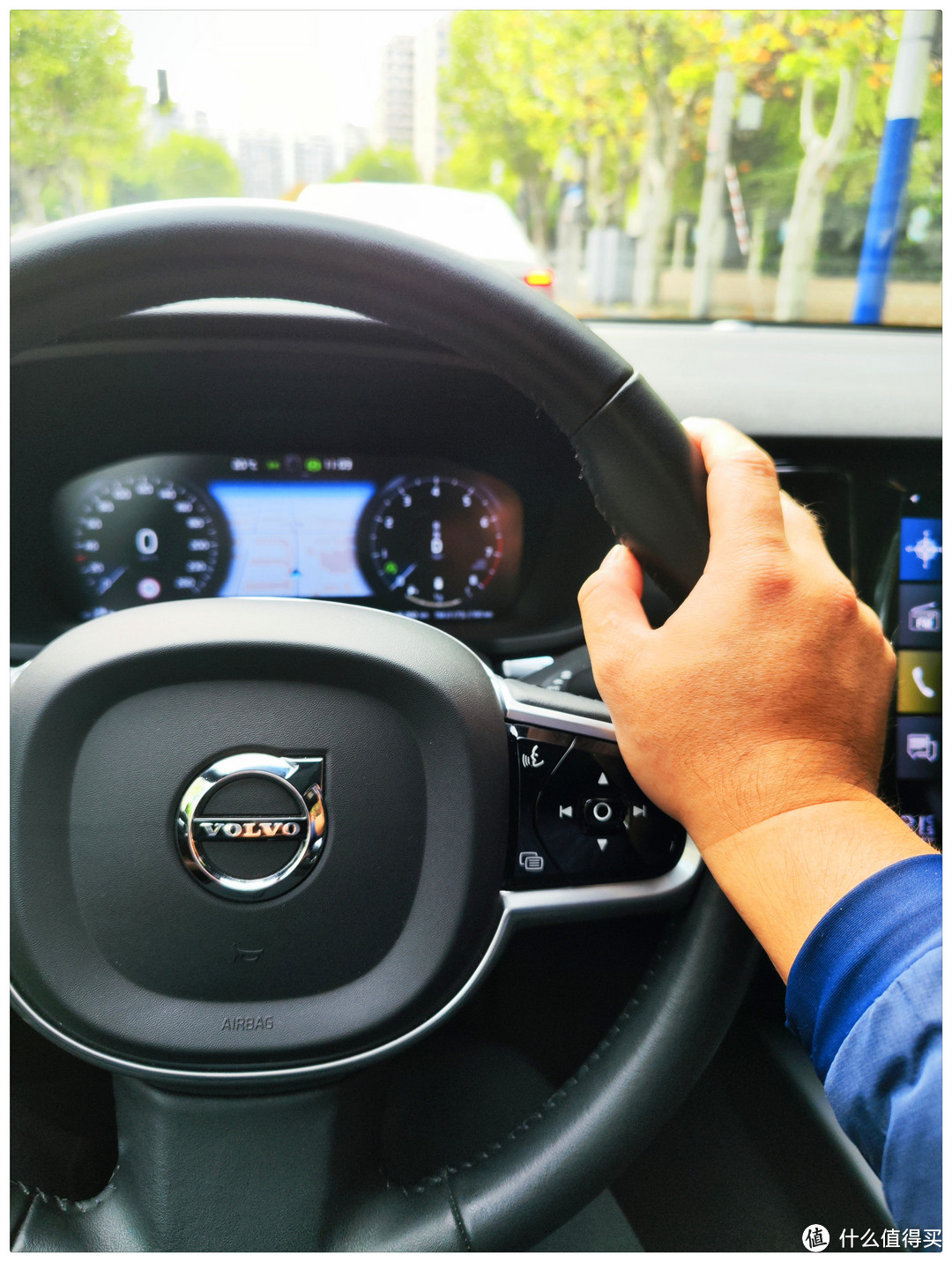 2022年买到的最大件商品--沃尔沃XC60(上海)
