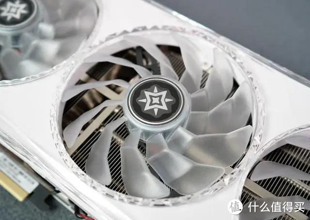 开箱体验| 炫彩“曜”眼，2K王者 影驰 RTX 4070 Ti 星曜