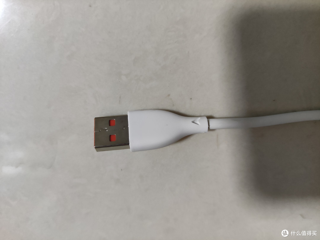 惠寻 Type-C弯头TPE注塑软胶数据线分享