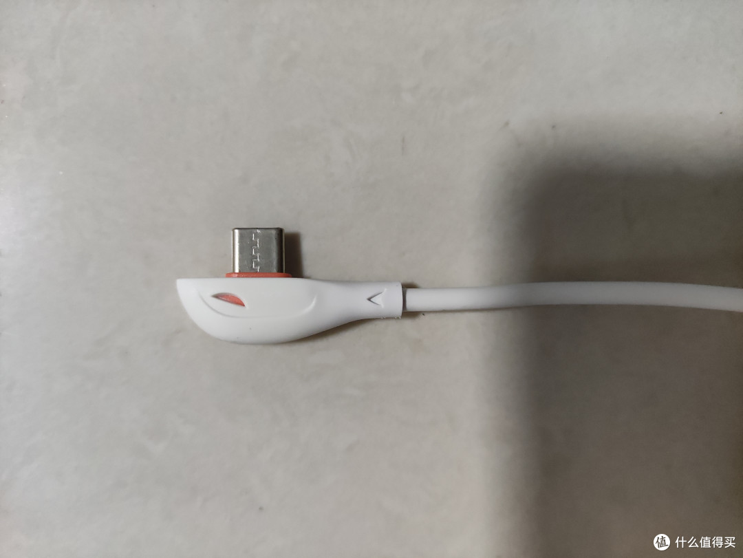 惠寻 Type-C弯头TPE注塑软胶数据线分享