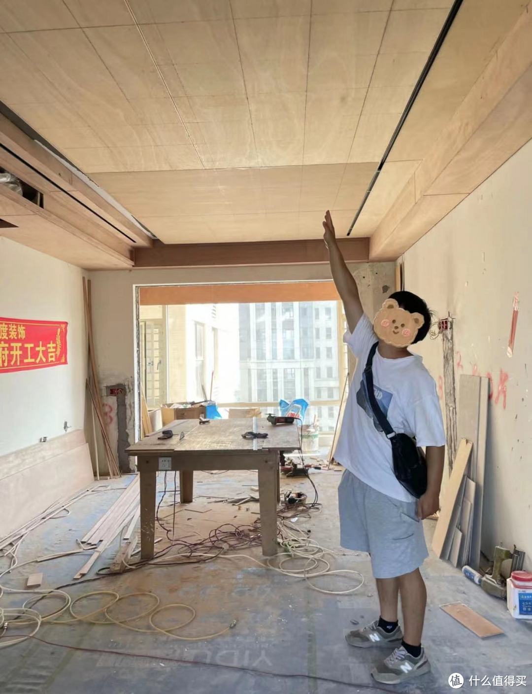 “消失”的吊顶:从装修标配到跌落神坛,它到底犯了什么错?