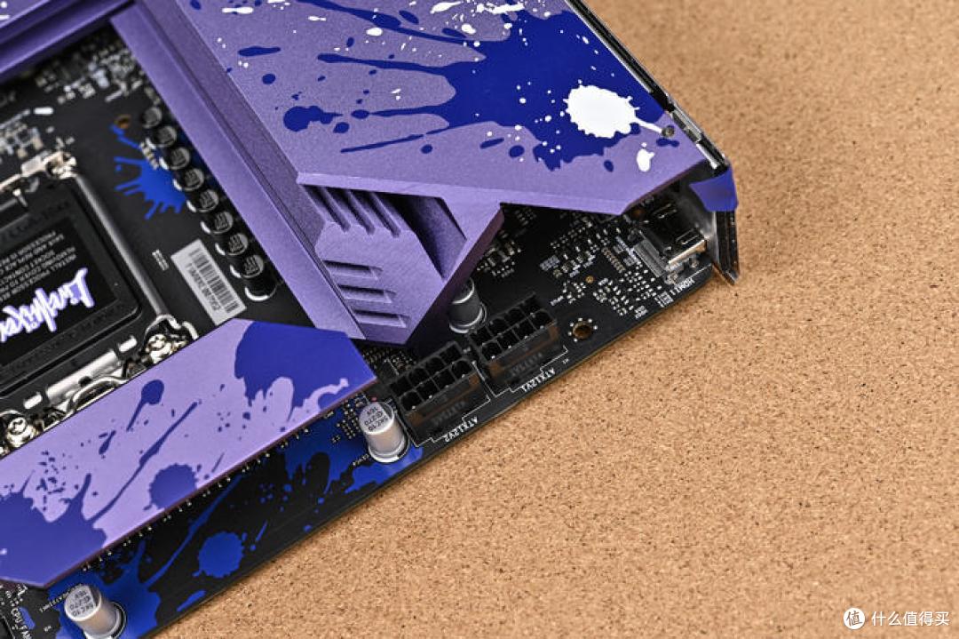 紧凑ATX中塔——华擎 Z790 LiveMixer+几何未来M4 亚瑟王装机展示