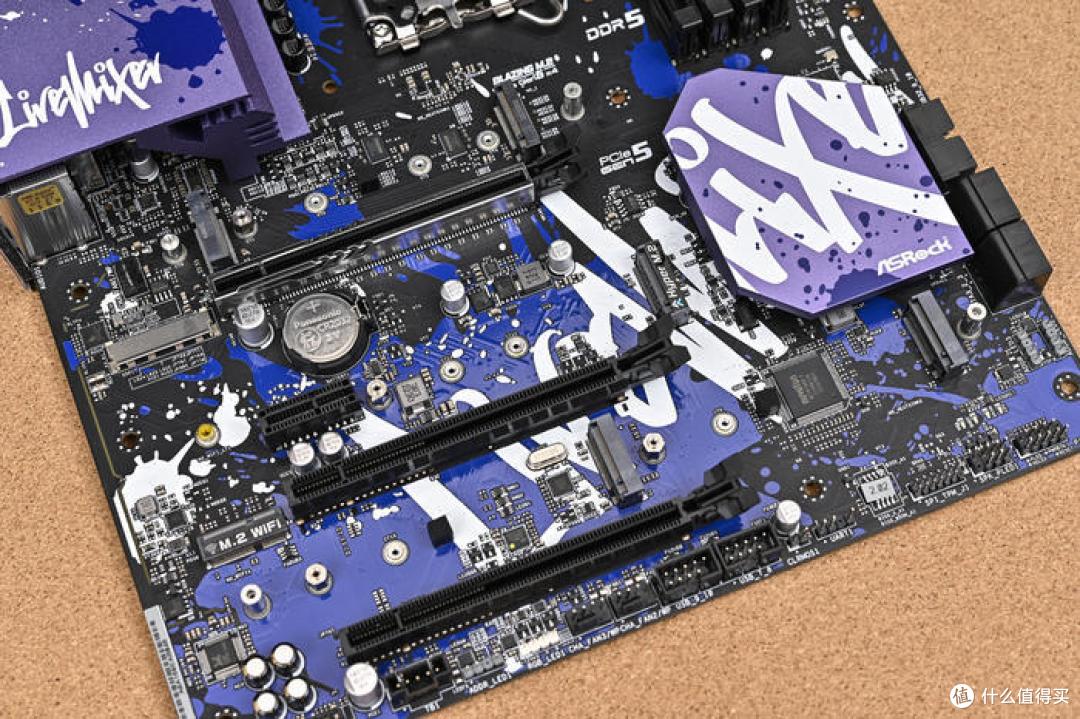 紧凑ATX中塔——华擎 Z790 LiveMixer+几何未来M4 亚瑟王装机展示