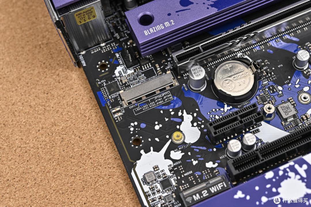 紧凑ATX中塔——华擎 Z790 LiveMixer+几何未来M4 亚瑟王装机展示