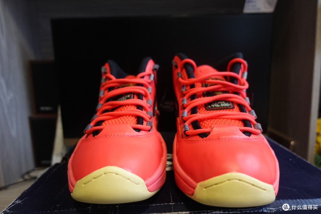 眼前一亮 reebok question hot ones联名 开箱_篮球鞋_什么值得买