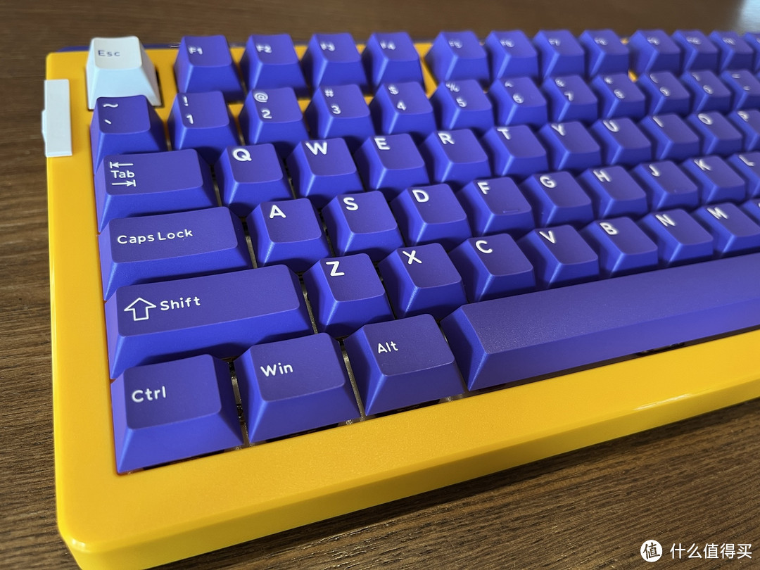 达尔优A81三模机械键盘：湖人配色，超强手感