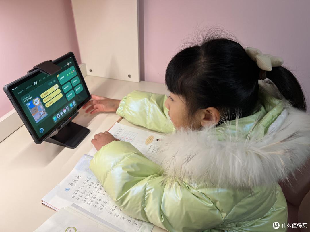不仅是良师,更是益友,网易有道AI学习机X10