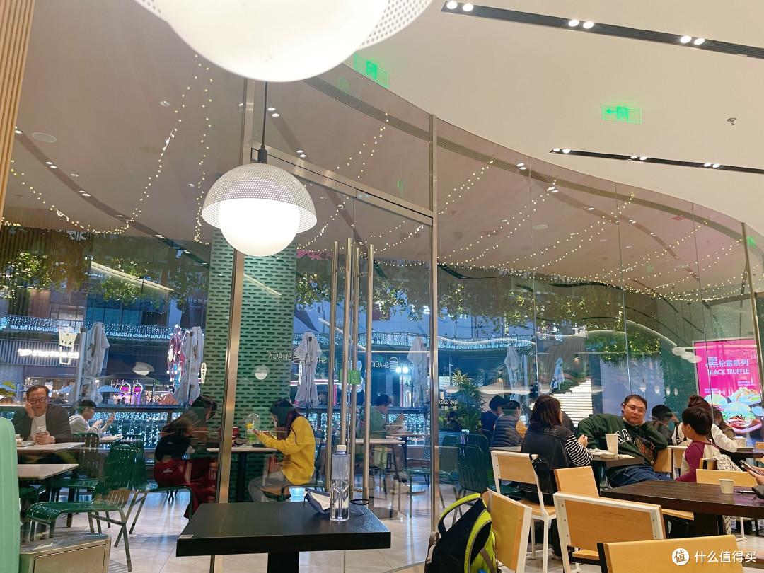 纽约神级汉堡广州首店,名不虚传汉堡天花板