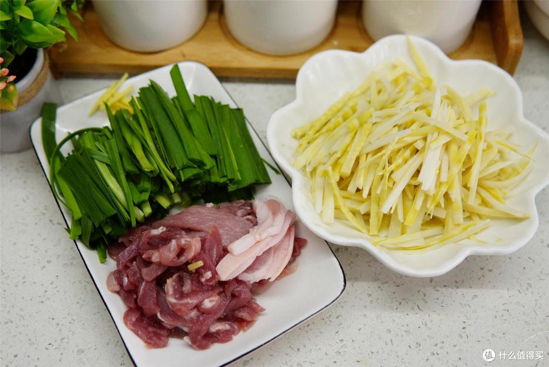 立春后,建议中老年人:少吃萝卜白菜,多吃“春4鲜”,顺利入春