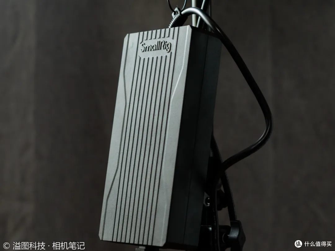 分享 | 工作室新添置的斯莫格RC450B影室灯