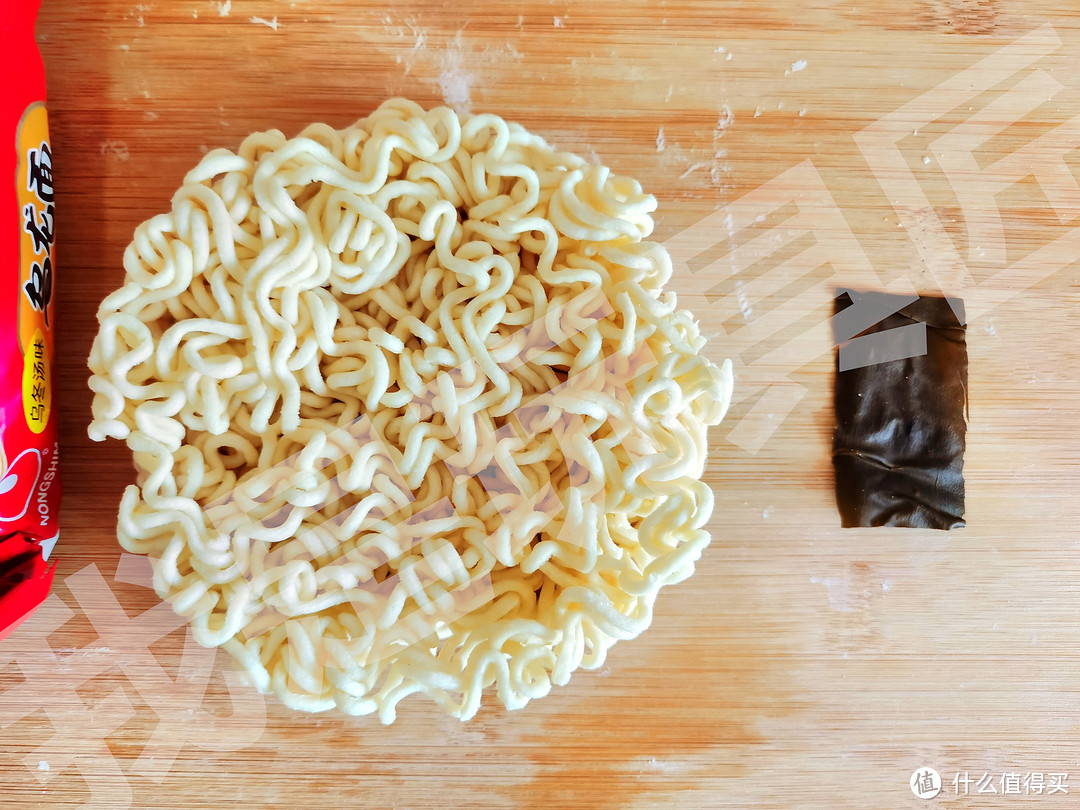 乌龙面的面饼特写