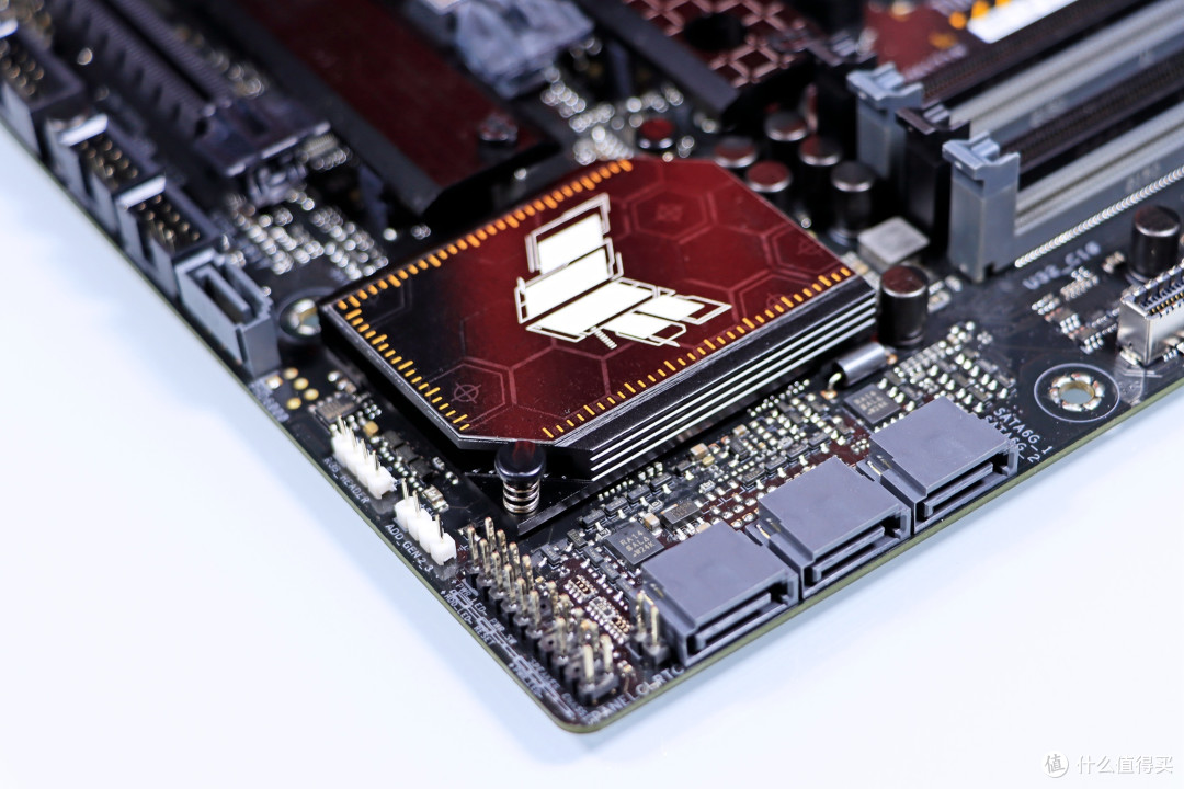 AMD R5 7600 + B650m 重炮手 + 6750XT + 雷克沙 D5 实战 10 款热门游戏