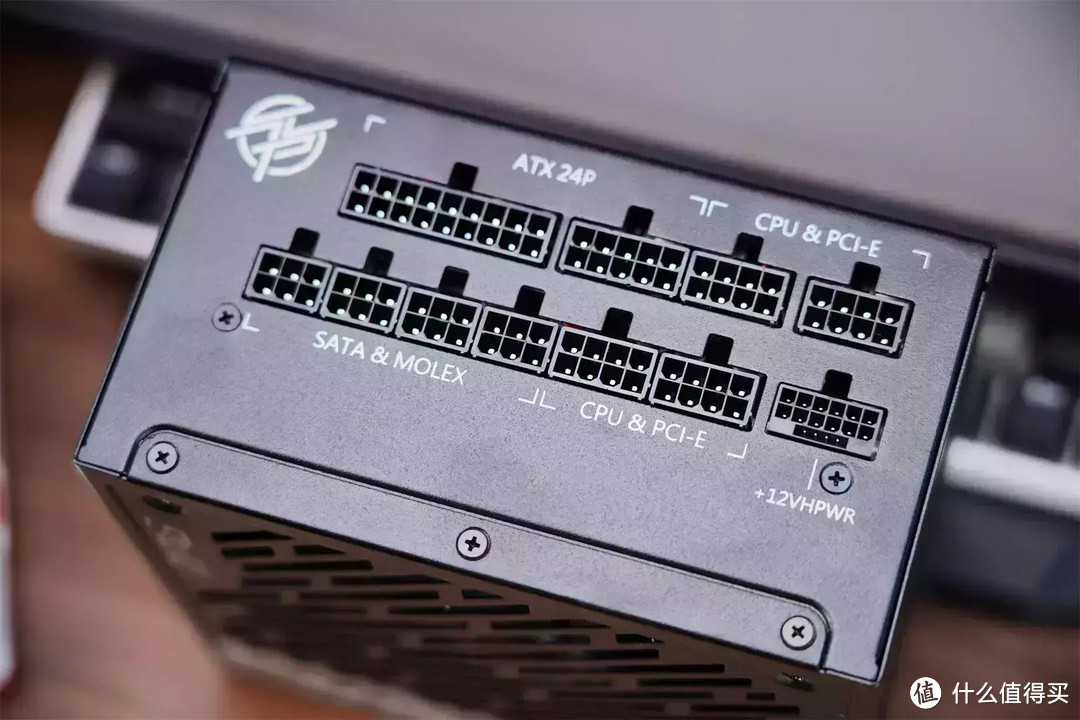 白色主题装机，七彩虹CVN B760M FROZEN D5一马当先，颜值性能全有了