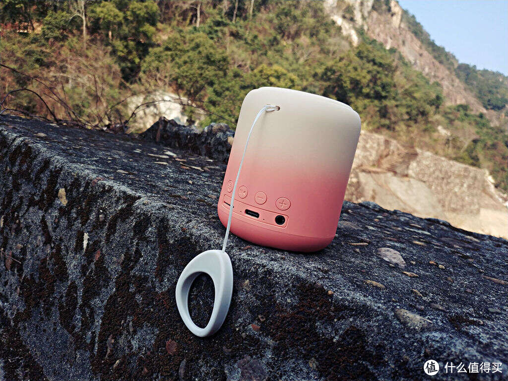 便携轻质高颜值,sanag塞那X6S暖冬款蓝牙音箱