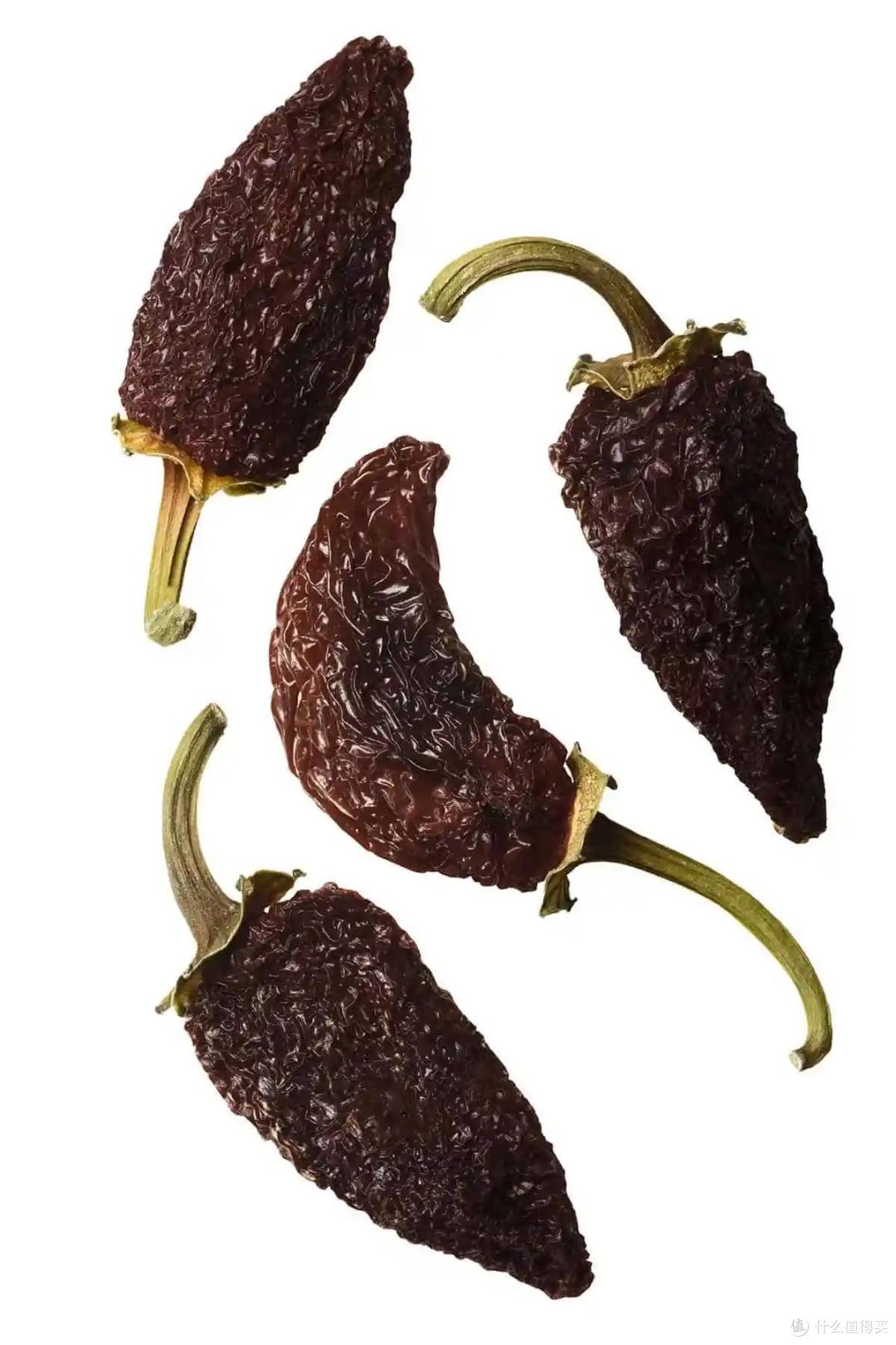 美味的Chipotle Pepper：墨西哥式烤辣椒
