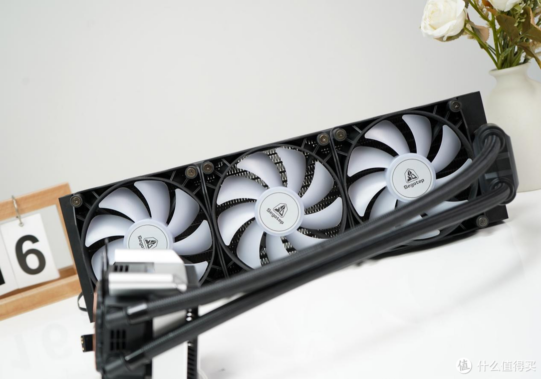 锐龙9 7950X+RTX 4080+鑫谷昆仑三件套装机：打造顶尖游戏平台