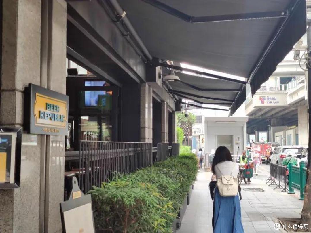 出境游别忘了这件事,要不真回不来了!航班起飞前8小时,我在曼谷做了核酸