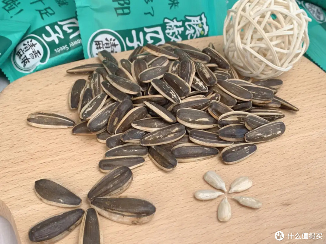 吃上一次就彻底沦陷,洽洽藤椒味瓜子