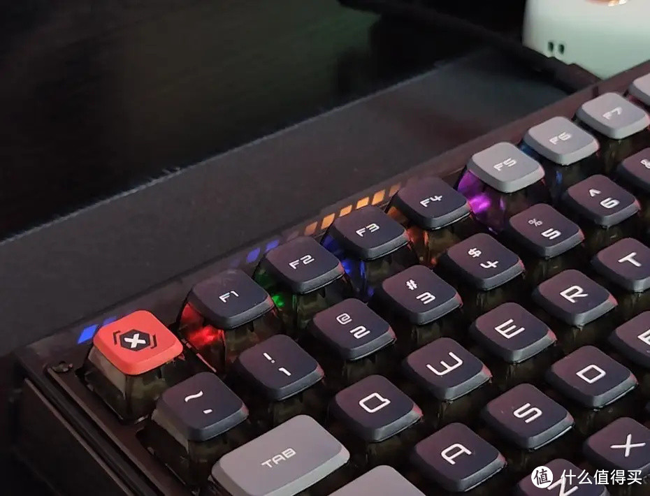红魔电竞机械键盘，打游戏就要用它！