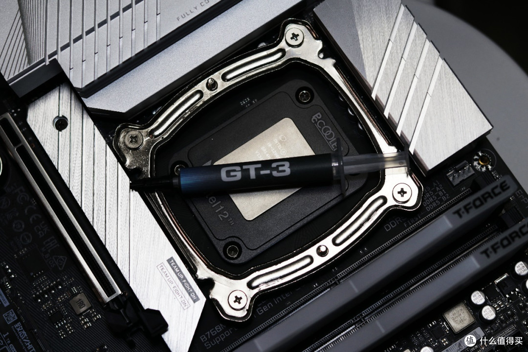 【Intel+AMD双平台答辩】打开低延迟+高带宽 提升整机30%性能