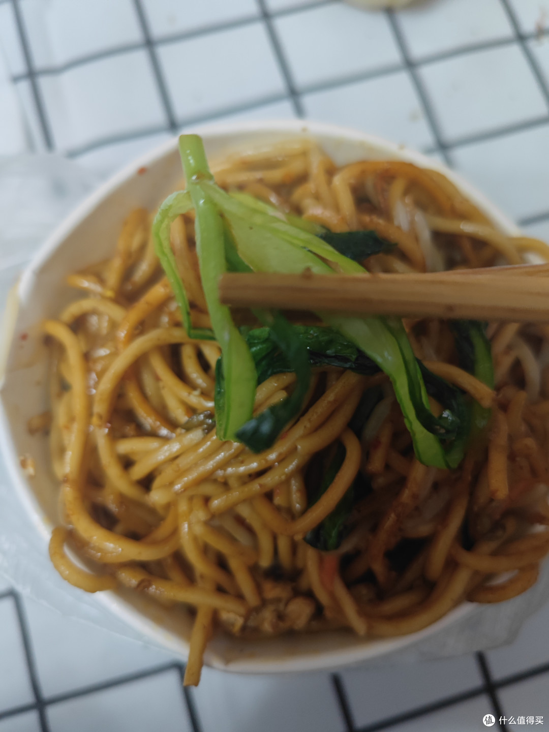 街头炒面，嘴馋了就来一份吧