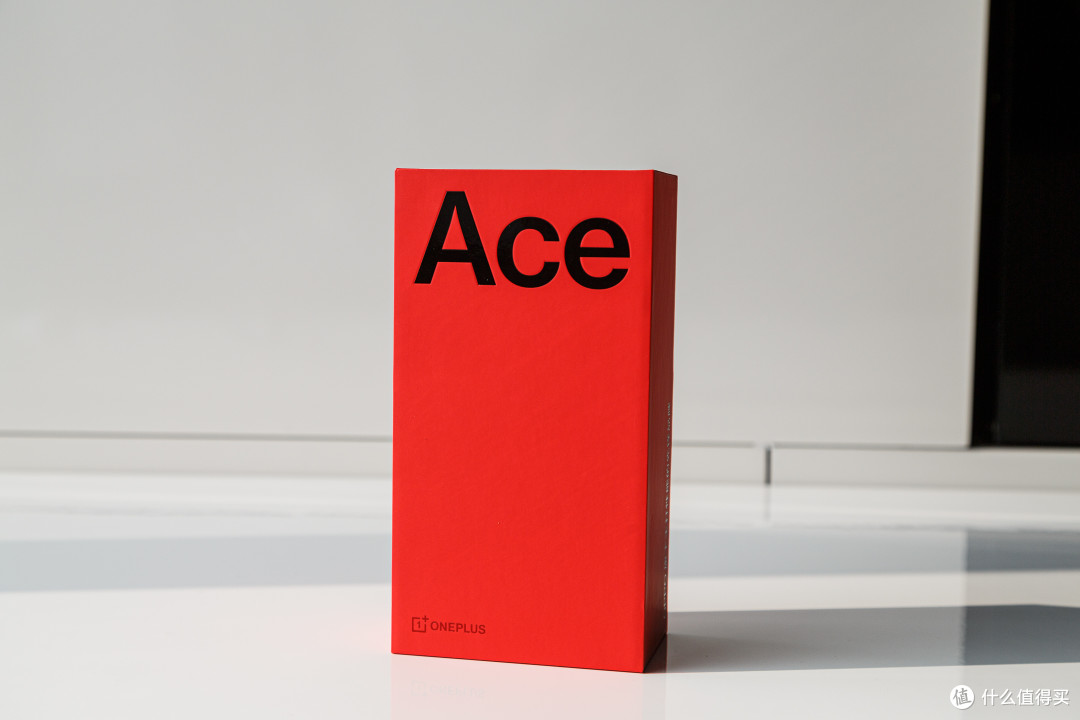 质感最好的性能手机?一加Ace2开箱体验