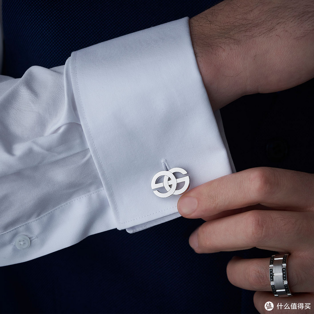 男士约会也有“三金”?除了手表、戒指还有它!你对袖扣的了解有多少?