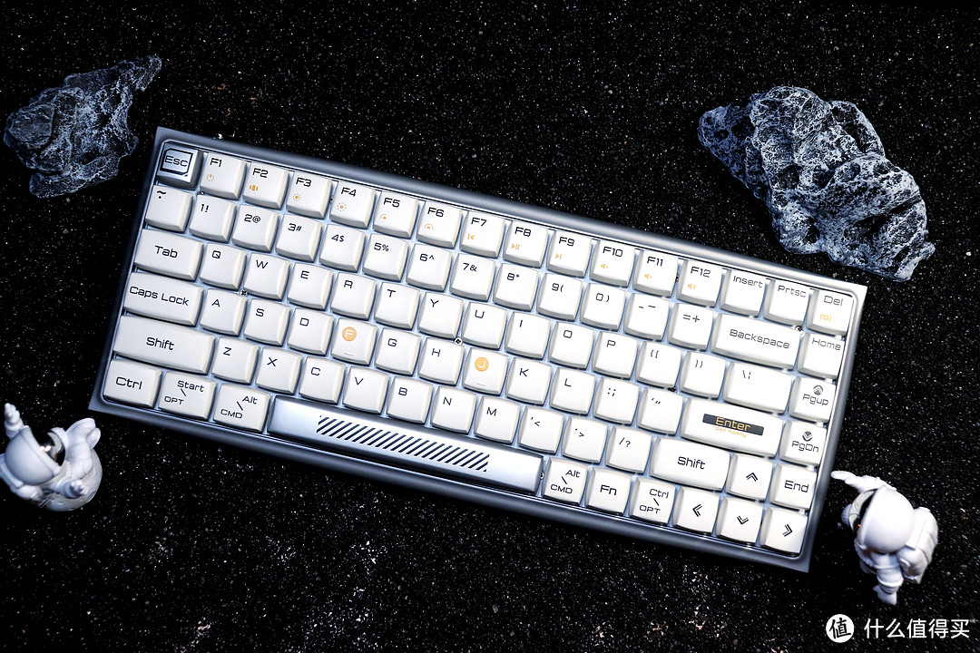 键盘颜值高且实用，我心中的白月光，杜伽Hi-Keys机械键盘体验