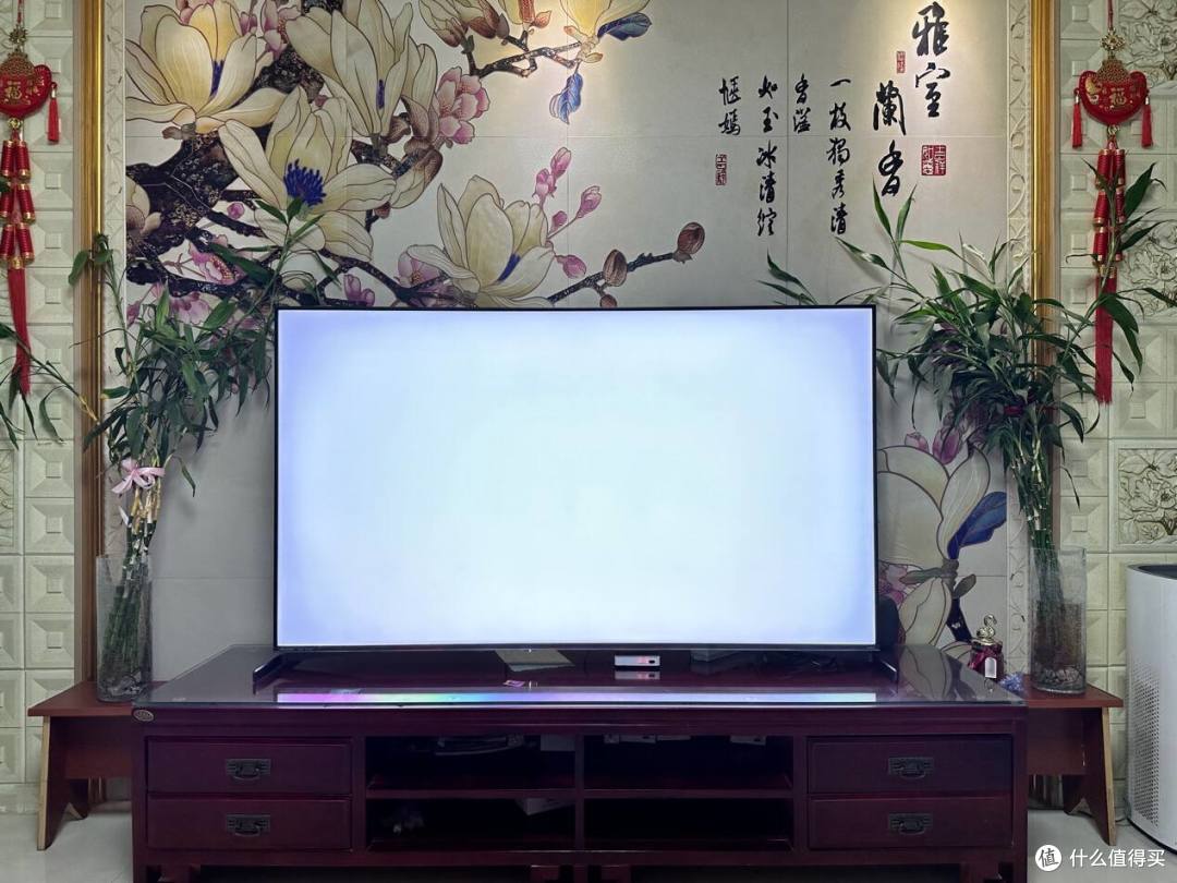 海信E8H上手体验:硬件拉满画质够顶,万元以内最值MiniLED电视
