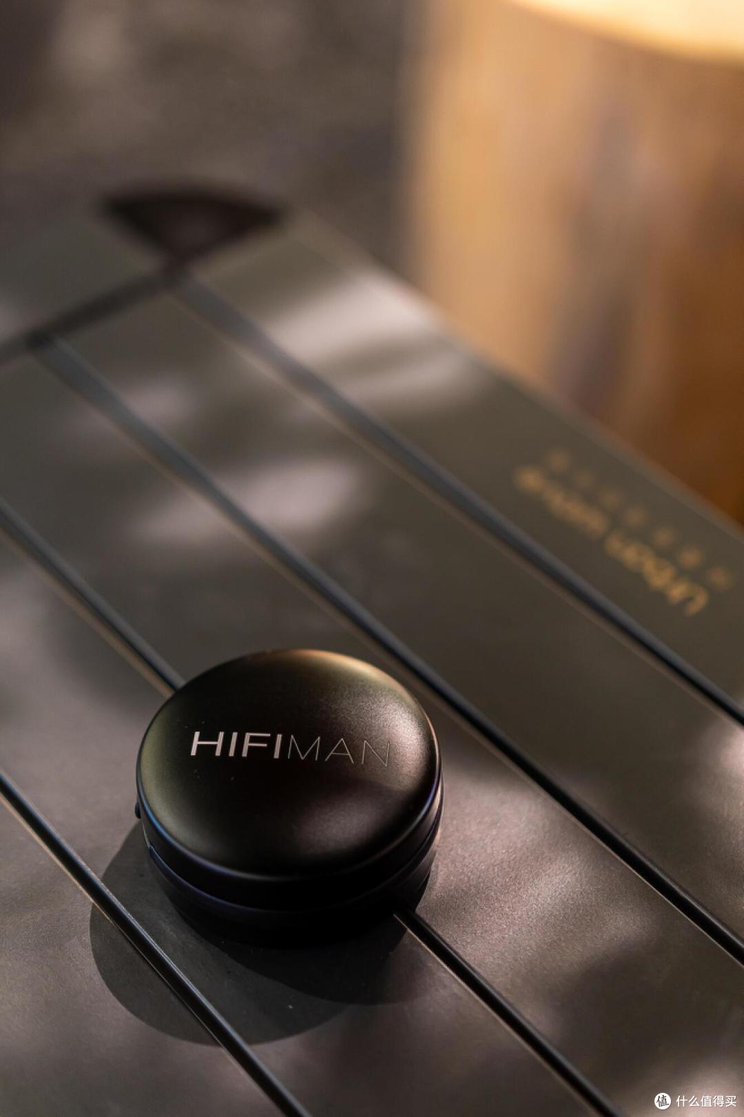 儿子拿我一万多的HIFI耳机玩吃鸡，我该把他打成万紫千红吗 