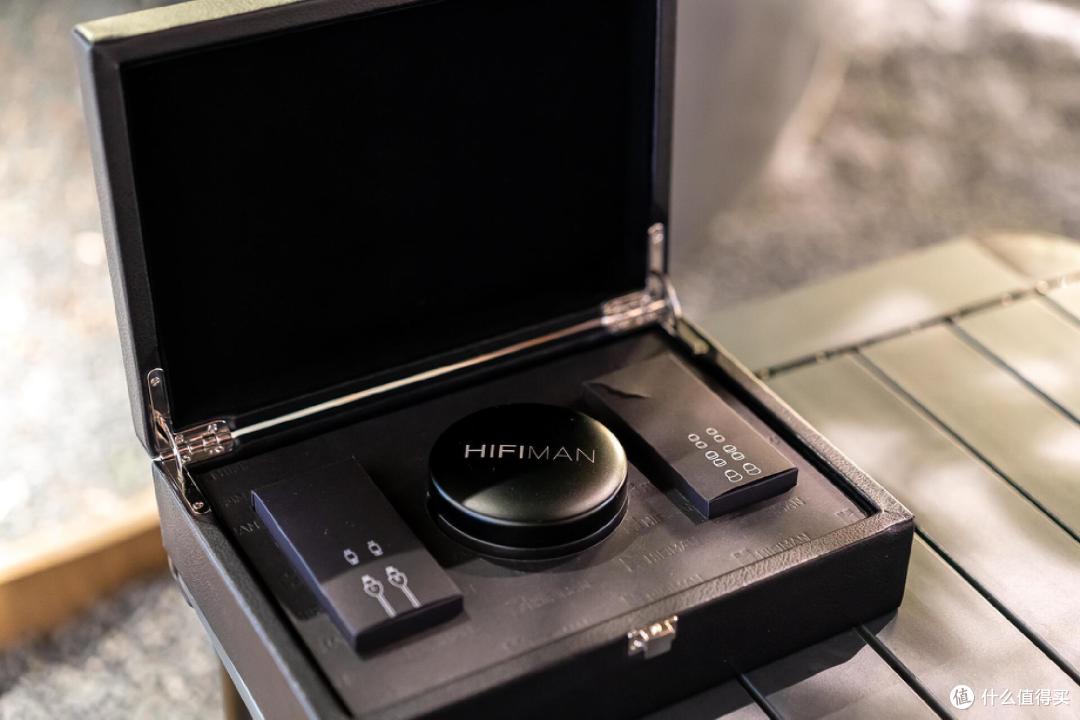 儿子拿我一万多的HIFI耳机玩吃鸡，我该把他打成万紫千红吗 