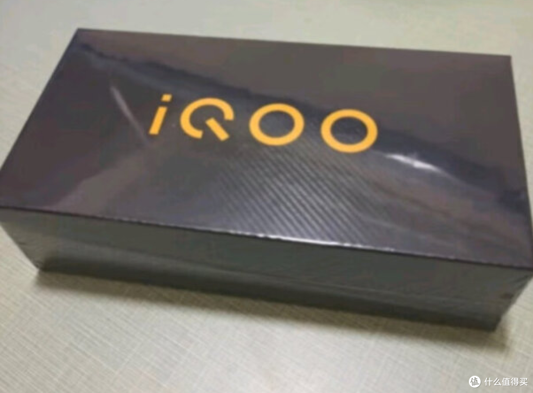 六重冰封液冷散热,120Hz刷新率,iQOO Z6