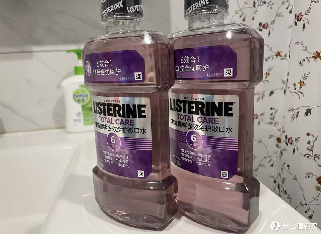 ￼￼李施德林（Listerine）漱口水﻿