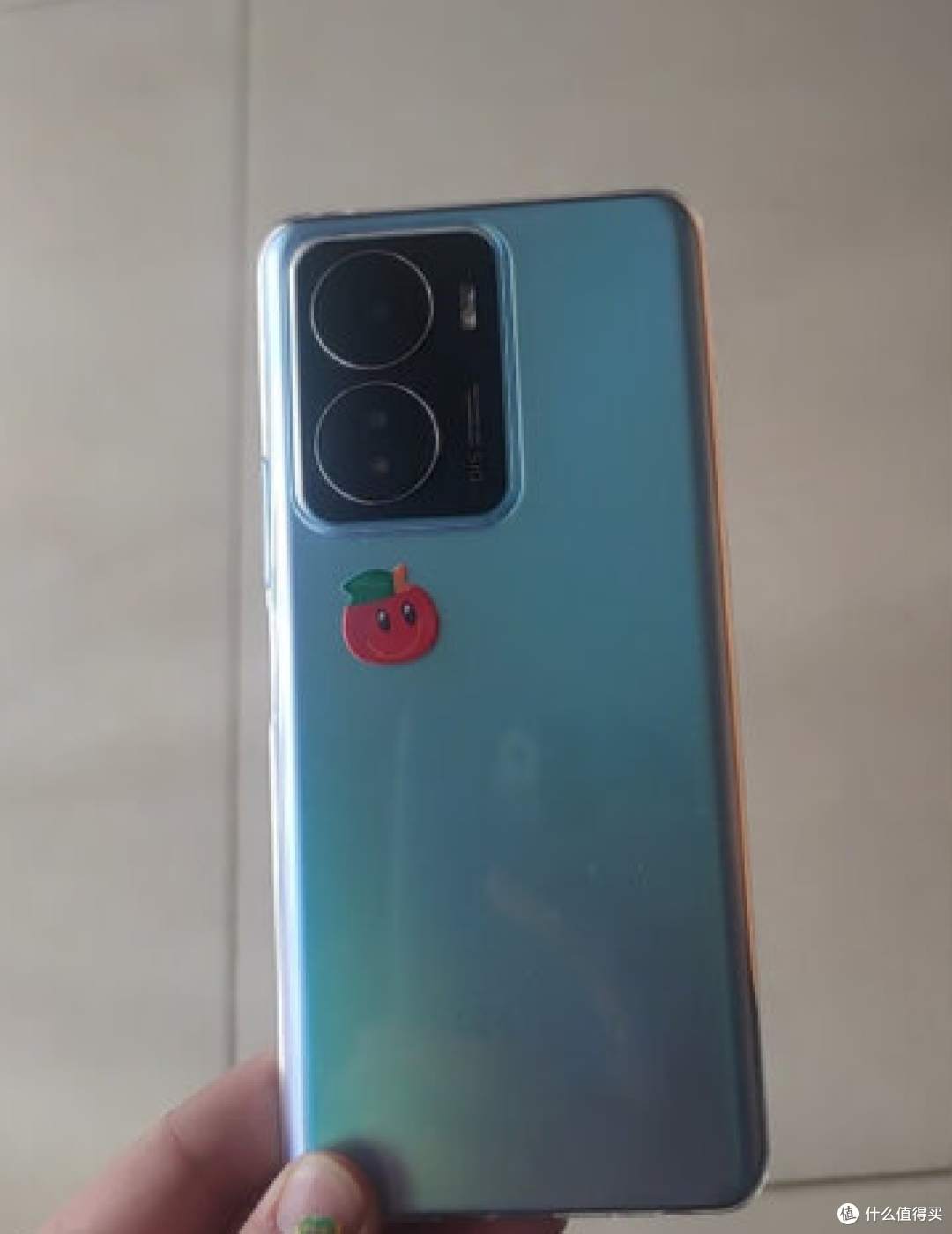 第二代星光AG工艺,iQOO Z6颜值在线