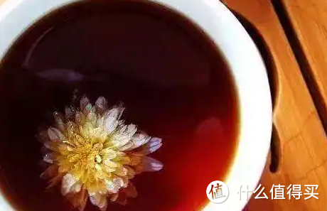 年龄大了不能喝菊花茶？牢记“2喝3不喝”，喝对才有益