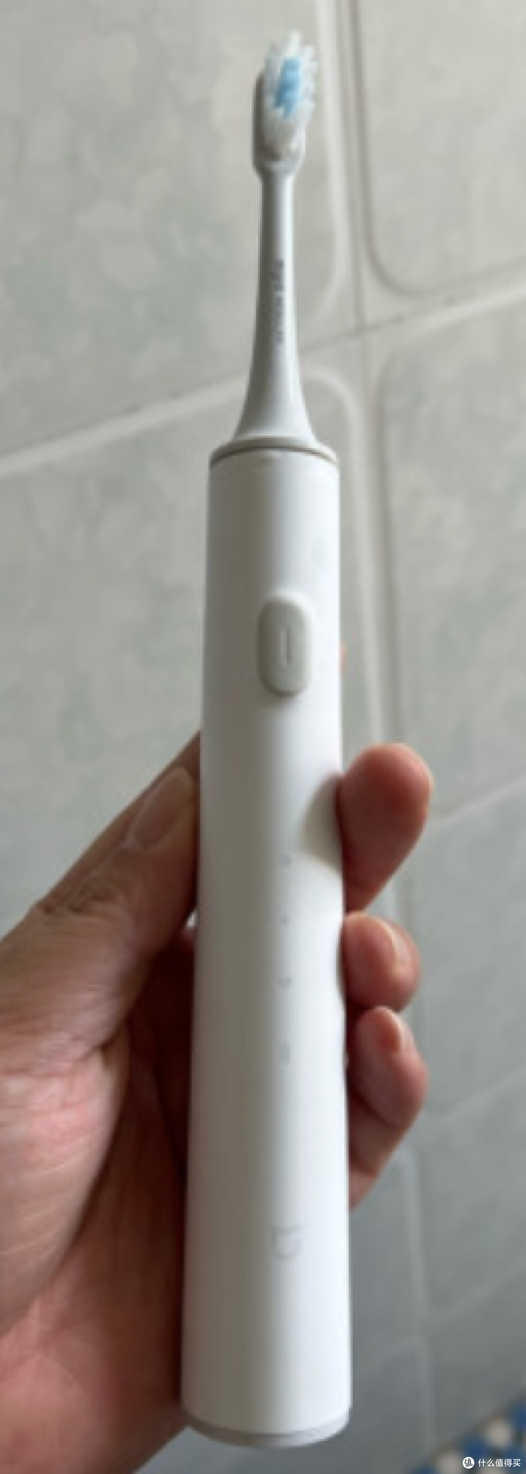 使用电动牙刷使我快乐