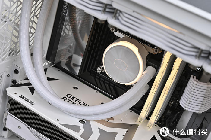 经典再升级——ROG Z790 HERO+酷冷至尊 TD500 Mesh V2 装机展示