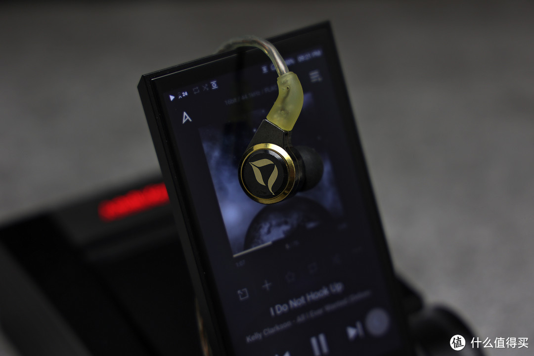 【耳边评测】桌面HiFi系统“真核” Astell&Kern CA1000T首发评测