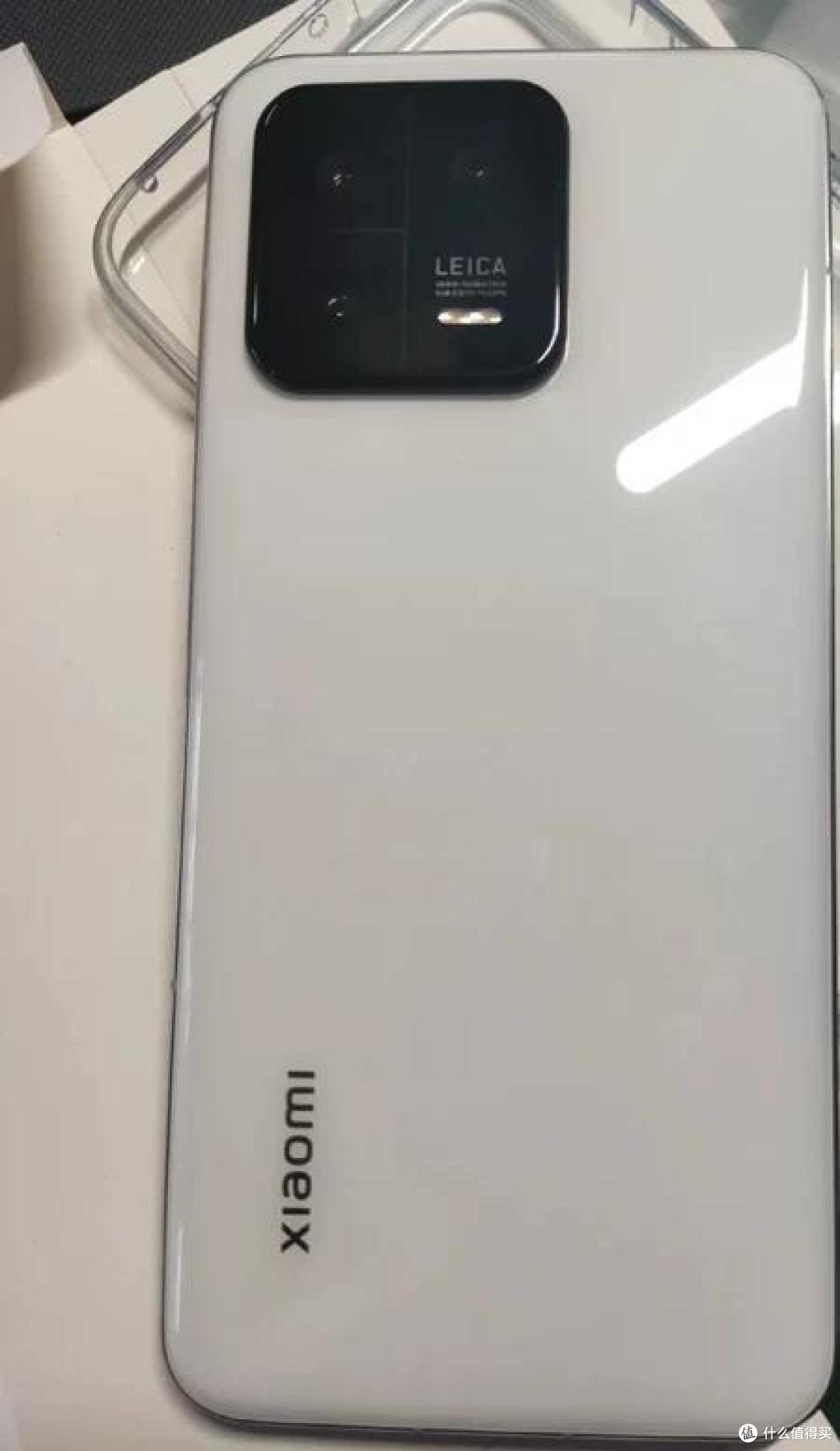 骁龙8Gen2处理器,6.36英寸屏幕,小米13