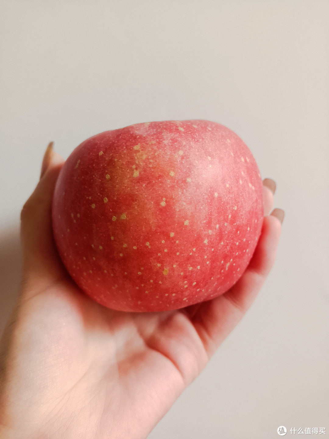 红富士苹果🍎真的是又大又红呀！