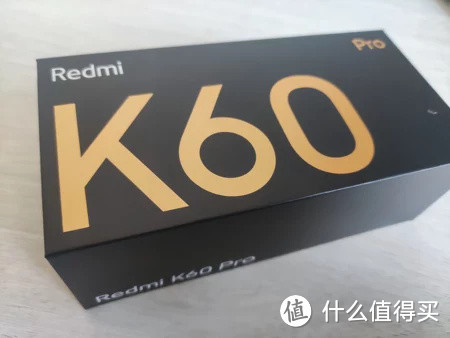 红米k60 pro，国产“2K神屏”，6.67英寸OLED直屏