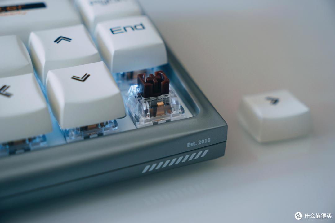 键盘颜值也能狂飙?杜伽Hi Keys使用报告
