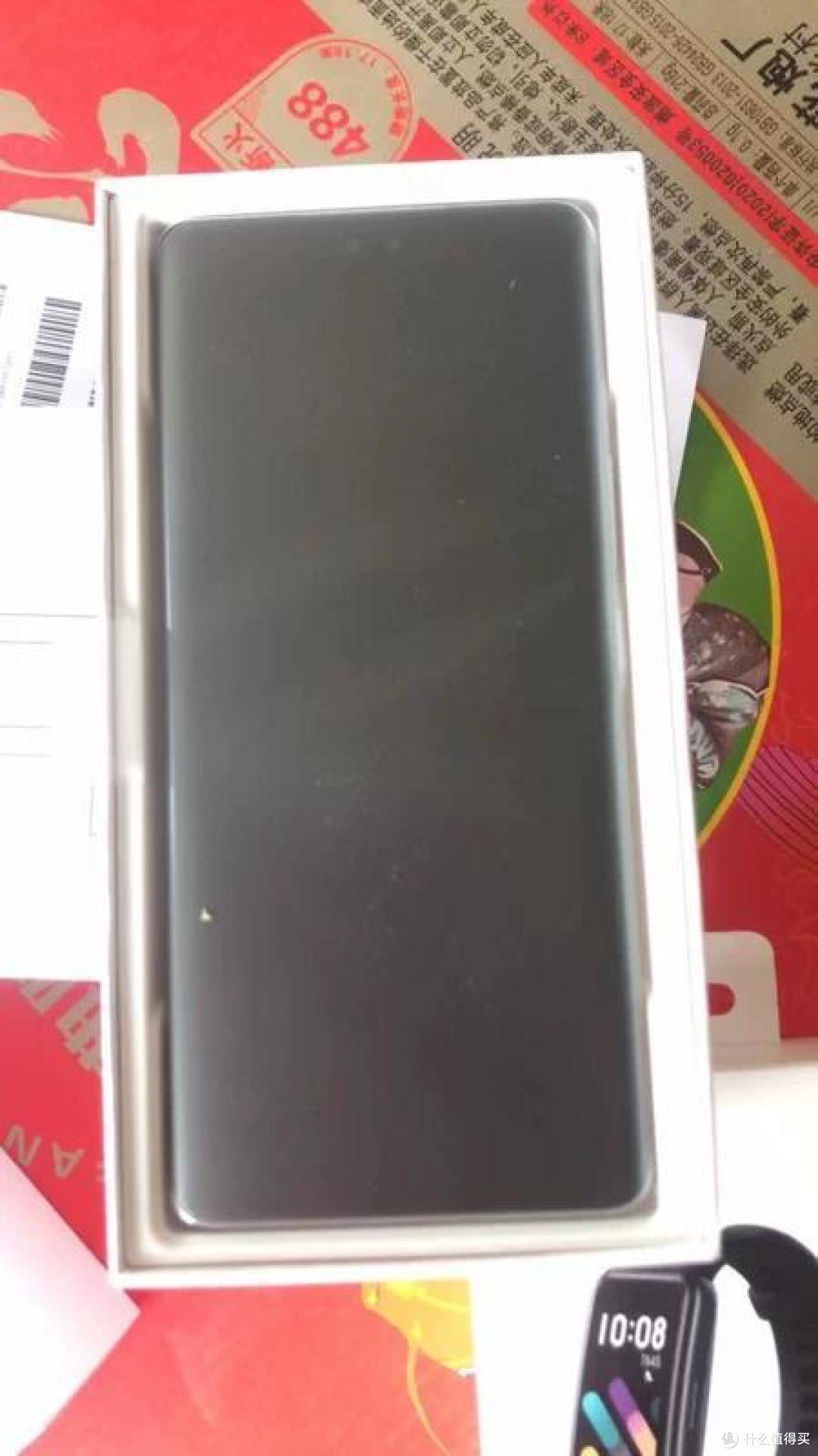 荣耀80 Pro，1.6亿超清主摄，前置AI人像主摄