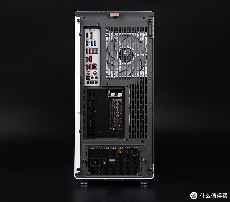 将自然元素融入电脑主机，Fractal Design North 机箱装机展示