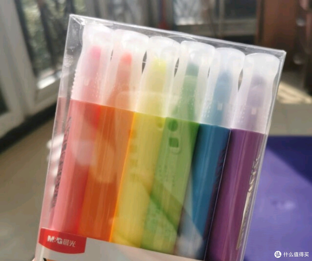 来晒一下小侄女的开学新装备