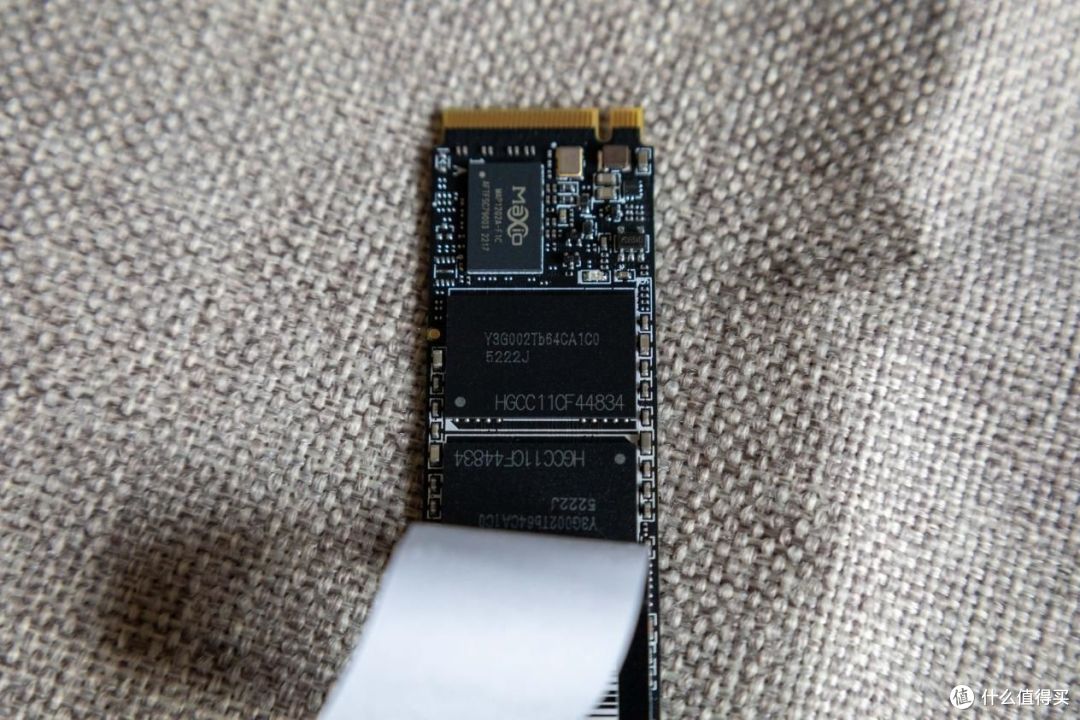 PCI-E4.0全面普及的现在,买国产3.0还有优势吗?开箱达墨Libra天秤座SSD