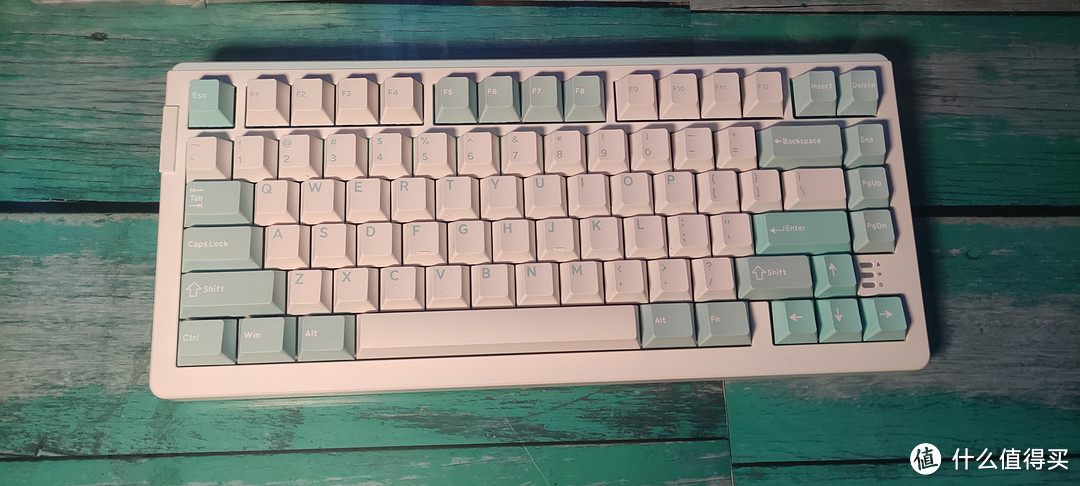 达优尔A81三模游戏机械键盘高颜值手感好带炫酷灯效