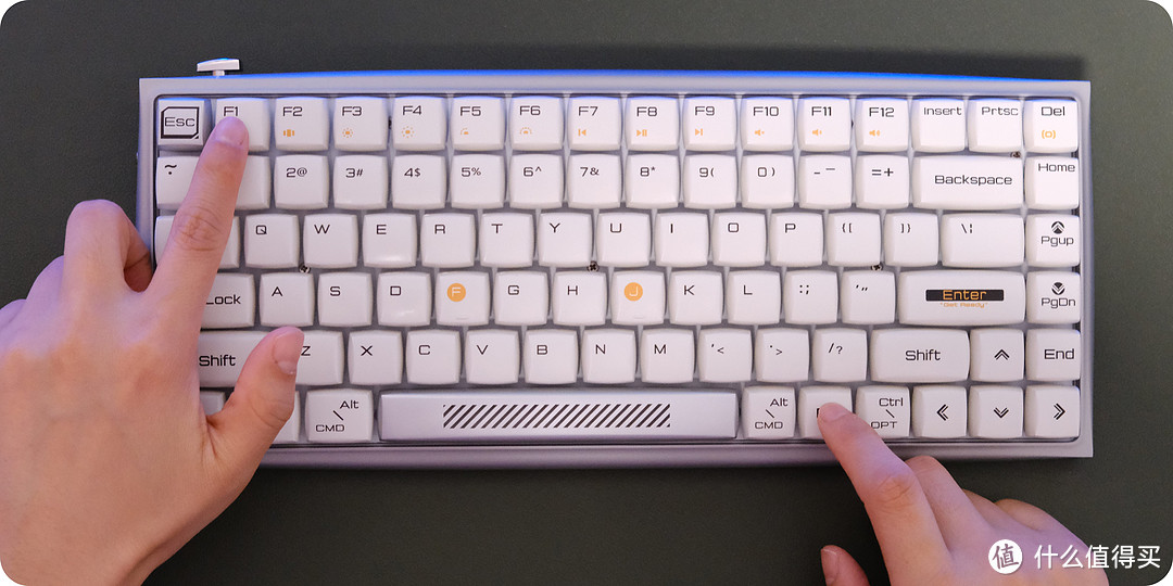 杜伽Hi Keys机械键盘“卷到天花板”，设计、手感双在线